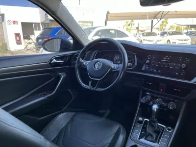 Volkswagen Jetta 2019